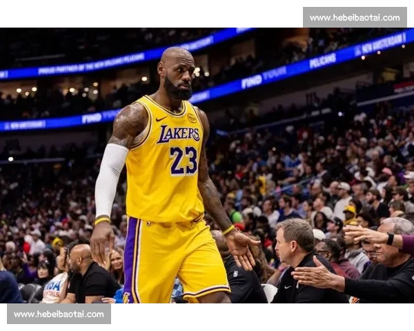 骑士对阵老鹰全场录像回顾詹姆斯关键表现解析与比赛亮点复盘深度解读